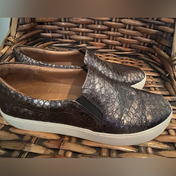 Frye Metallic Slip-On Sneakers in size 8. Great condition inside and out! - Picture 1 of 13